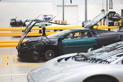 捷豹路虎經典車工廠在英國考文垂正式落成，推動經典車網絡工程發展